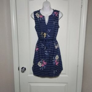 Beach lunch lounge dress